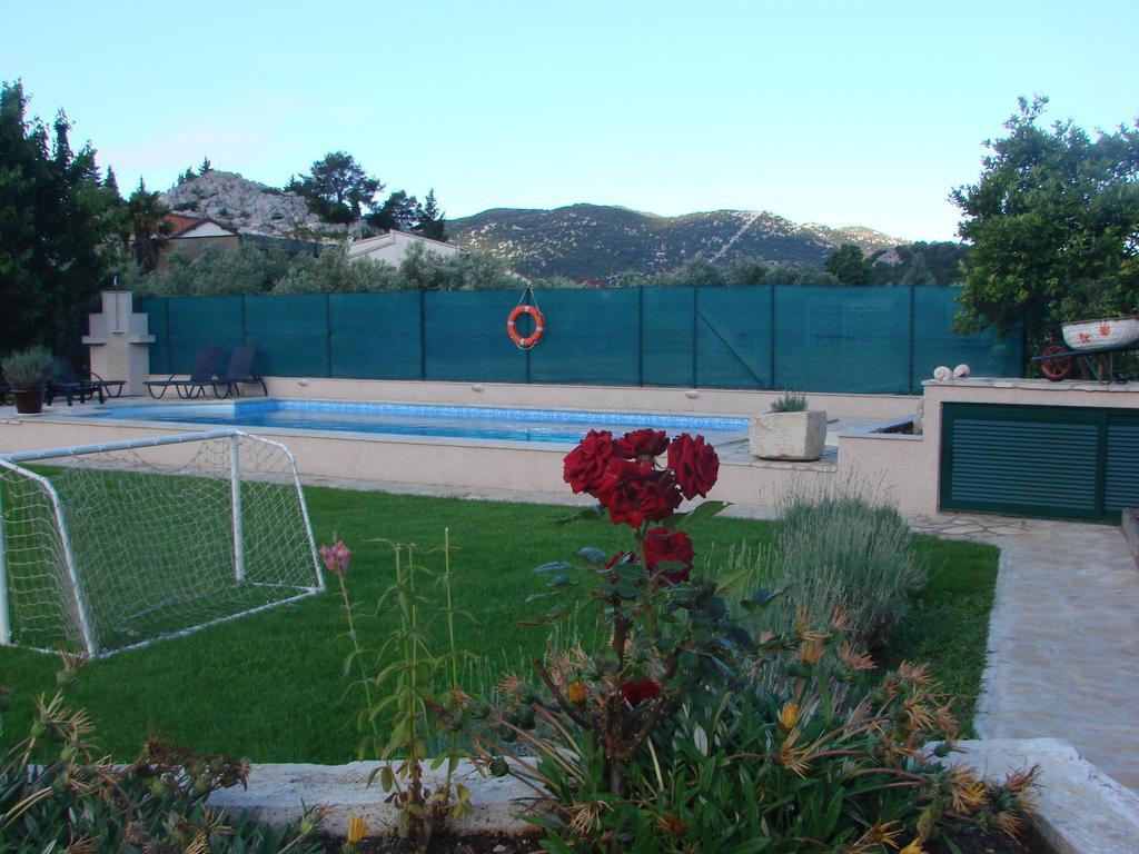 Villa Solo โพลเช ภายนอก รูปภาพ