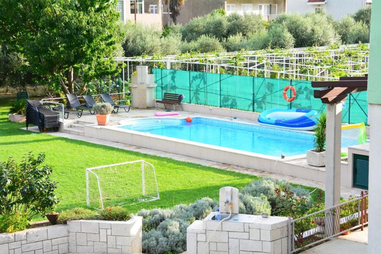 Villa Solo โพลเช ภายนอก รูปภาพ